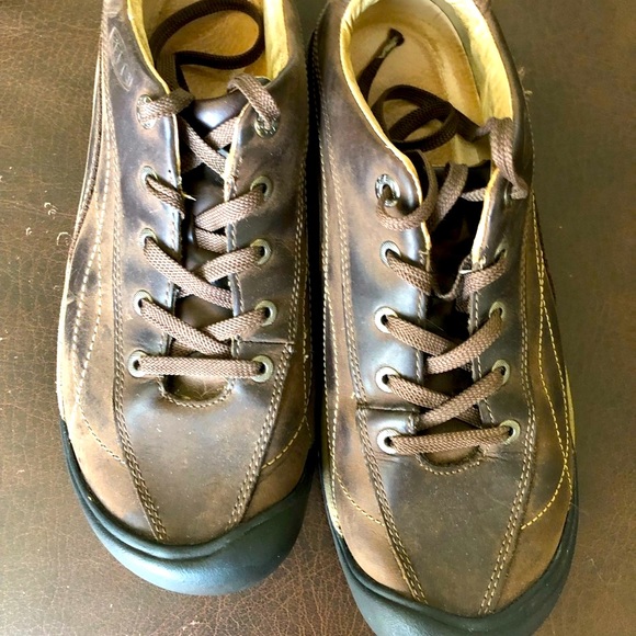 Keen Women’s Toyah brown leather lace up cap toe hiking walking shoes si… - Picture 1 of 6